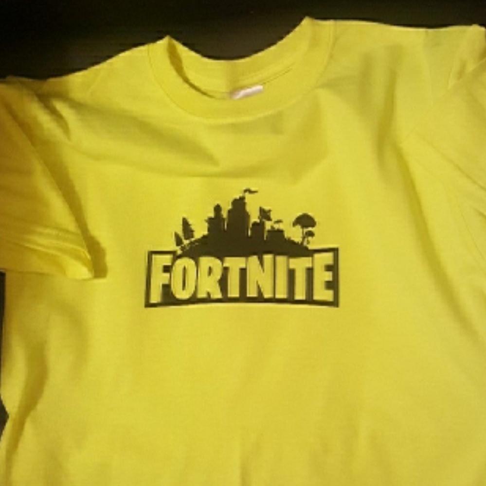 Custom Fortnite t-shirt